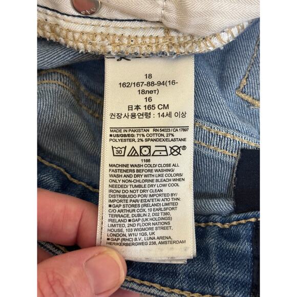 Gap Denim Jeans Girls 18 Blue Mid Rise 70s Flare Everyday Style School Retro - Picture 6 of 9